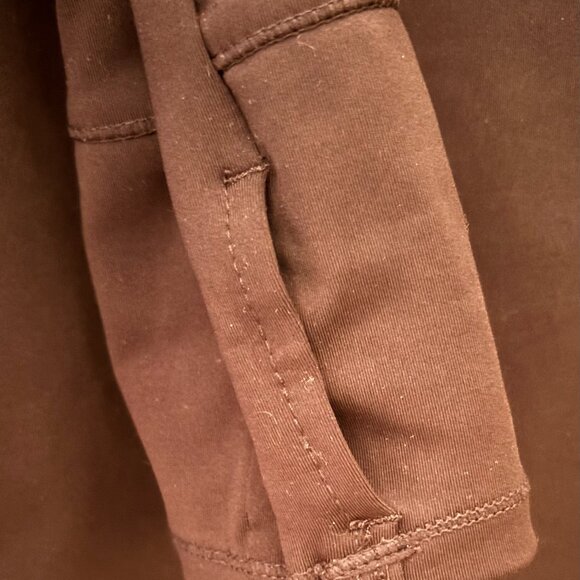 Yogalicious Slim Fit Full Zip Hooded Jacket🧥🧥 - Picture 2 of 4